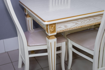 Кухонный стол Инфинити слоновая кость с золотой патиной