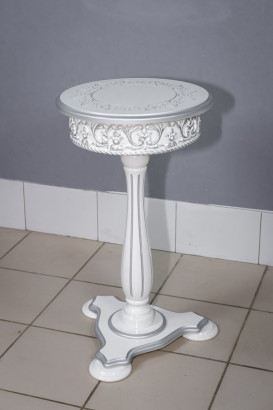 Подставка под вазу круглая белая в серебре, размер 74 см / 40 см