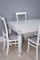 Комплект мебели для кухни стол Инфинити белый с серой патиной и четыре стула Эдем белых с серебром