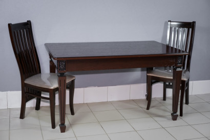 Комплект мебели для кухни стол Инфинити венге с темной патиной и два стула Вегас венге, сиденье велюр бежевый.