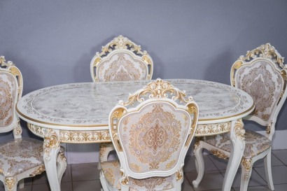 Комплект мебели для кухни стол Роза слоновая кость с золотой патиной и четыре стула Шейх слоновая кость с золотом, сиденье жаккард