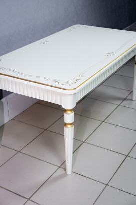 Журнальный столик Венеция белый с золотом