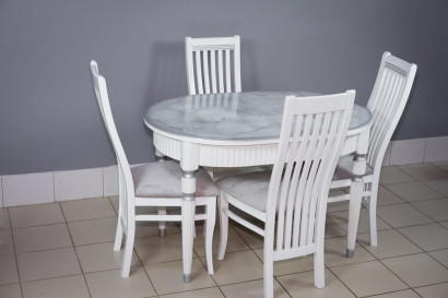 Комплект мебели для кухни стол Париж белый с серой патиной и четыре стула Вегас белый. Сиденье велюр серый.