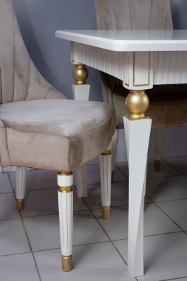 Комплект мебели для кухни стол Милан белый с золотом и четыре стула Сурен белый с золотом, сиденье велюр бежевый