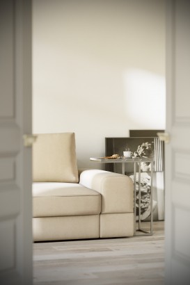 Стол придиванный Агами (70,5х50х31) в стиле лофт, серый мрамор, хром