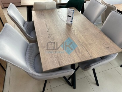 Стол DikLine DM140 Дуб галифакс/опоры черные