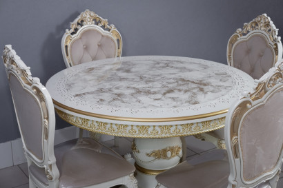 Комплект мебели для кухни стол Голд слоновая кость в золоте и четыре стула Шейх белый в золоте, сиденье велюр, спинка с каретной стяжкой