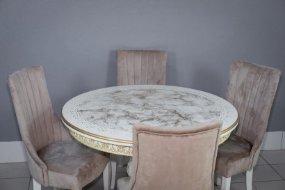 Комплект мебели для кухни стол Голд слоновая кость в золоте и четыре стула Сурен белый, сиденье бежевый велюр.